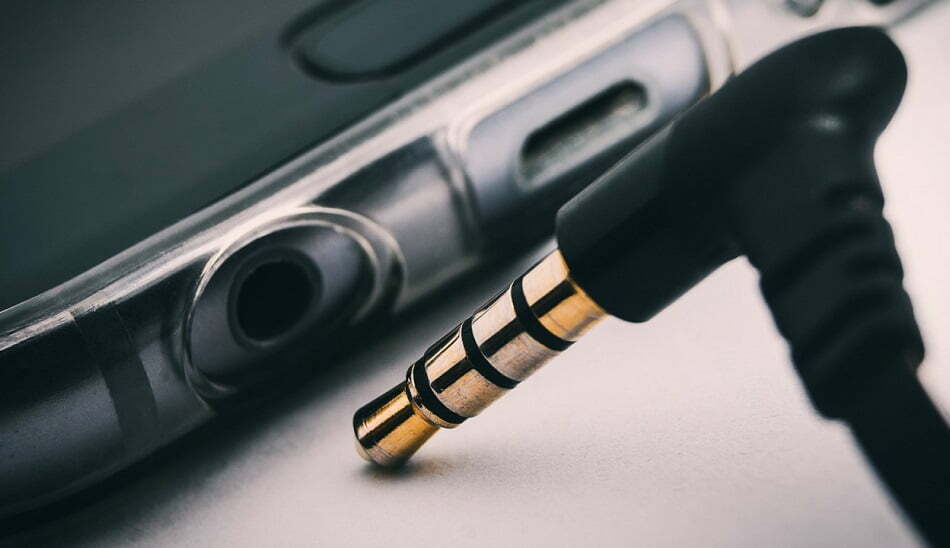 جک هدفون / headphone jack