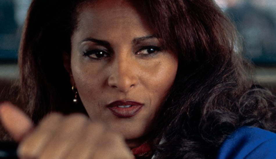 پم گریر - Pam Grier - بهترین بازیگران زن فیلم های رزمی هالیوود / بهترین بازیگران زن رزمی کار جهان