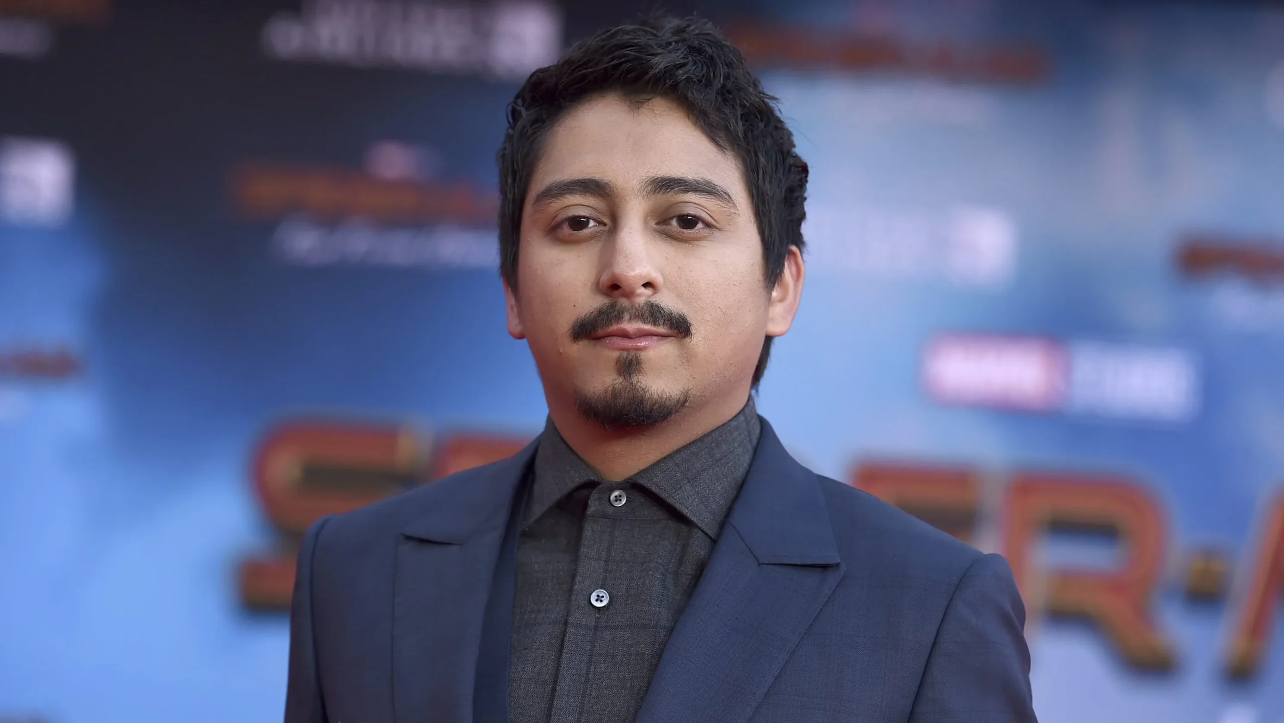 بازیگران فیلم هتل بزرگ بوداپست Tony Revolori