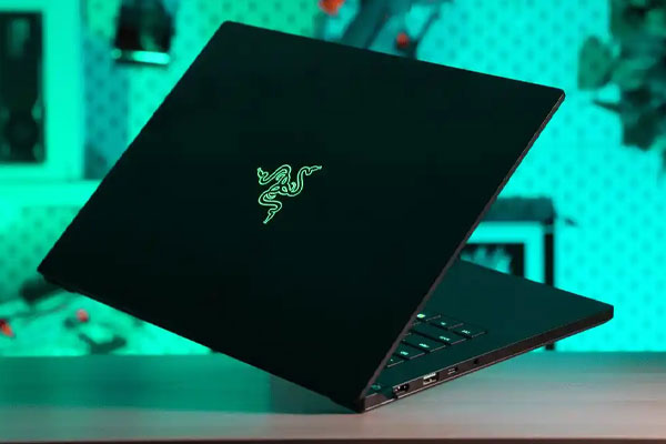 بهترین لپ تاپ گیمینگ خانگی 1403: Razer Blade 14